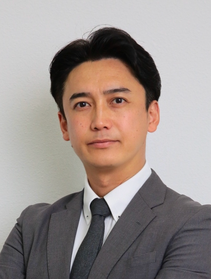 牛見航